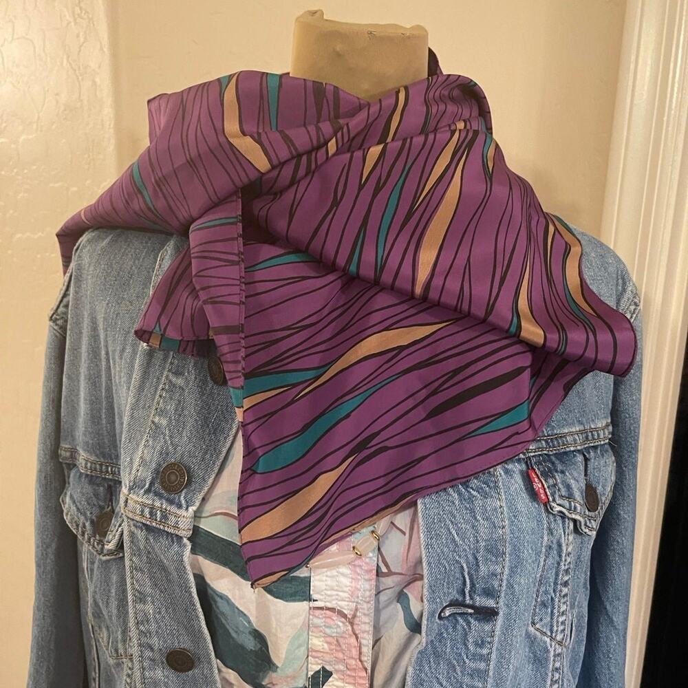 vintage Trendset Bright lilac scarve vintage- large